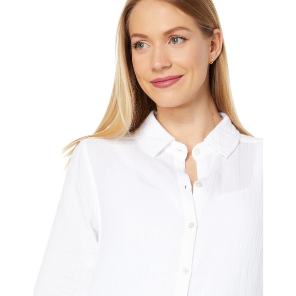 [LILLY PULITZER] Geanie Button Down in ‘Resort White’ - Picture 2 of 9